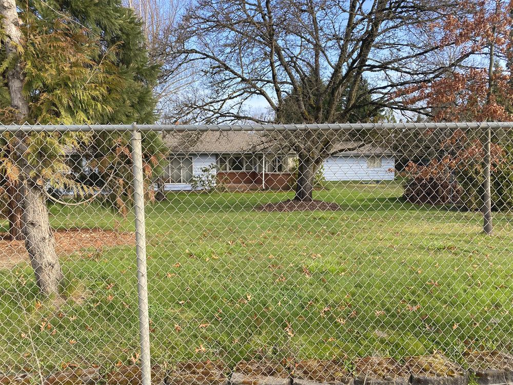Excellent Land Development Opportunity: 1441 W Main St, Molalla, OR 97038